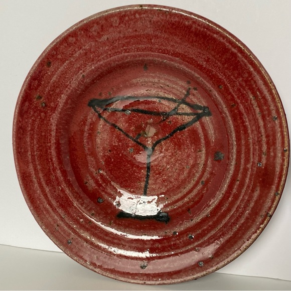 Pottery Hand Thrown Studio Plates Set of 2 with Martini Glass Burgundy Red EUC - Picture 11 of 16